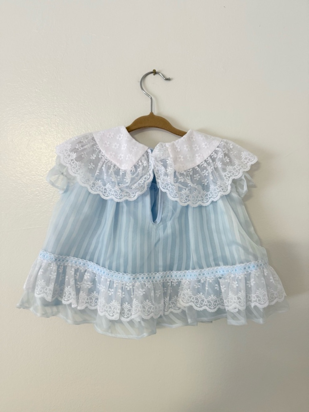 Vintage Baby Girls 6-9 Months Blue and White Lace Short Dress or Blouse Floral - Picture 4 of 12